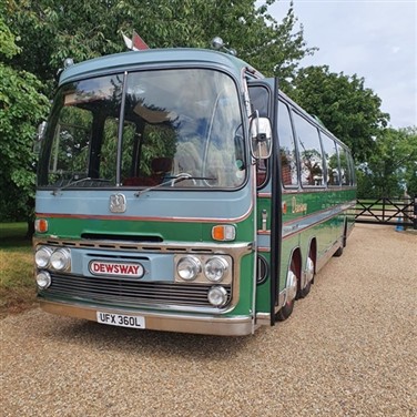 Vintage Coach to Haddenham Steam Rally